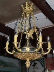 FRANZÖSISCHES STILLEUCHTE
