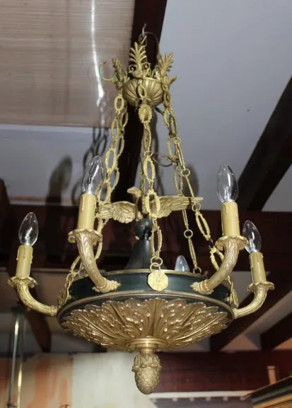 FRANZÖSISCHES STILLEUCHTE