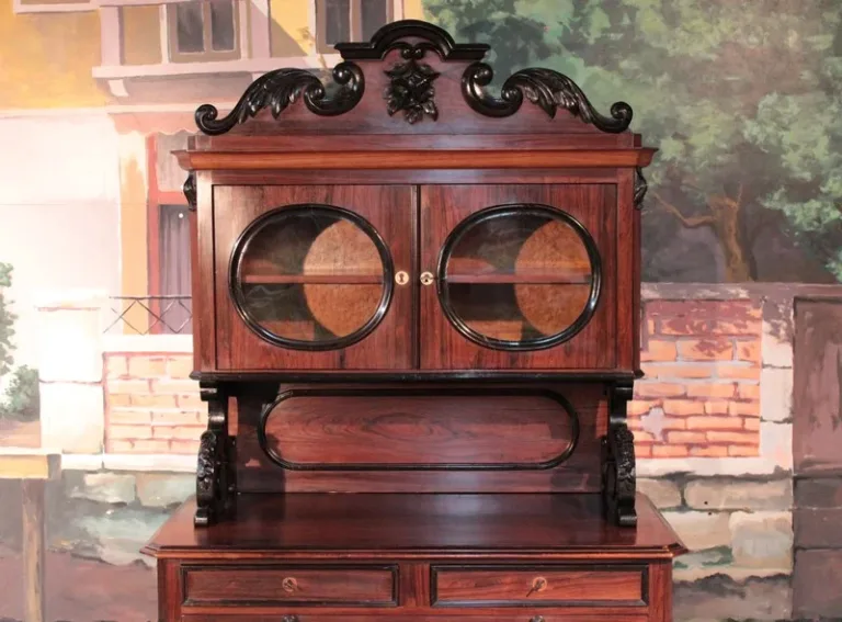 Buffet deux-corps NAPOLEON III en Palissandre XIXe