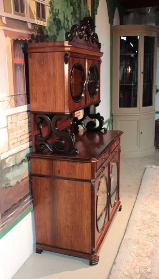 Buffet deux-corps NAPOLEON III en Palissandre XIXe