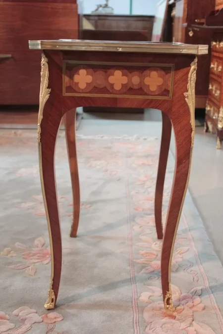 LOUIS XV STYLE TABLE