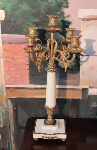 MANTLE GARNITURE