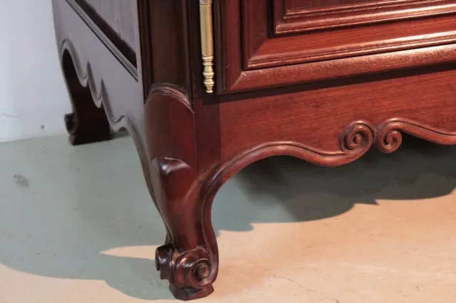 LOUIS XV STYLE BUFFET