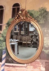 Glace Ovale dorée style Louis XVI  XIXeme