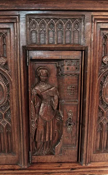 GOTHIC STYLE OAK CUPBOARD