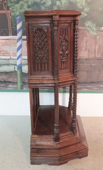 GOTHIC STYLE OAK CUPBOARD