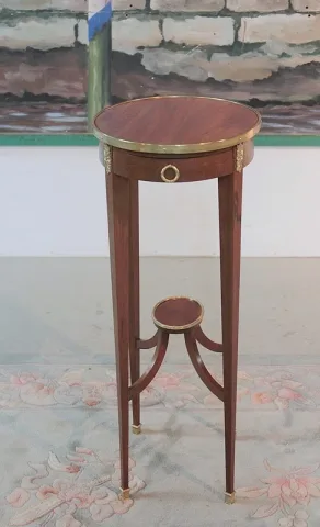 LOUIS XVI STYLE  TABLE