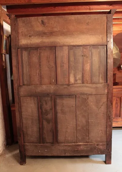 LOUIS XV ZEITRAUM ARMOIRE