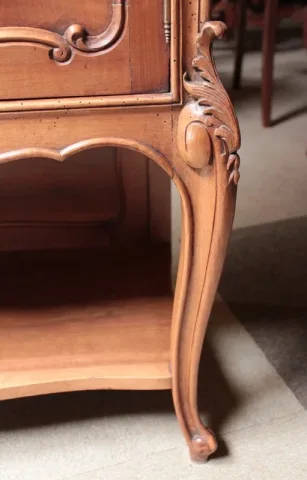WALNUT CHIFFONNIER