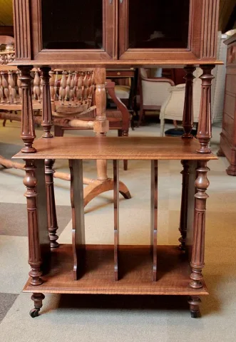 MUSIC CABINET