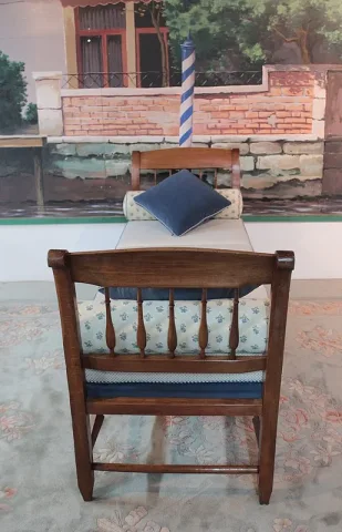 DIRECTOIRE PERIOD DAG BED