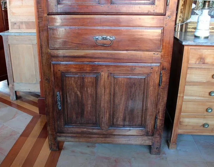 LOUIS XIV ZEITSCHRANK