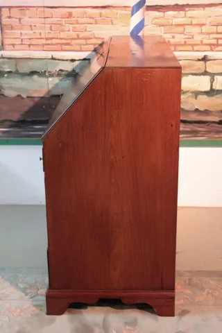 ENGLISH BUREAU