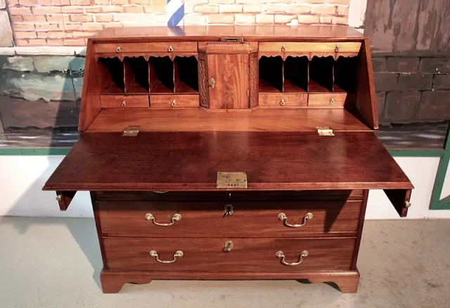 ENGLISH BUREAU