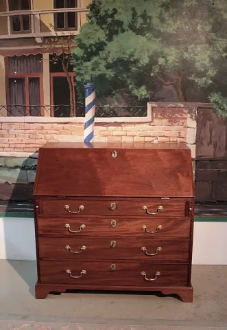 ENGLISH BUREAU