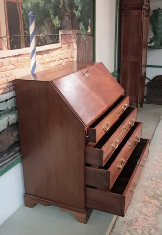 ENGLISH BUREAU