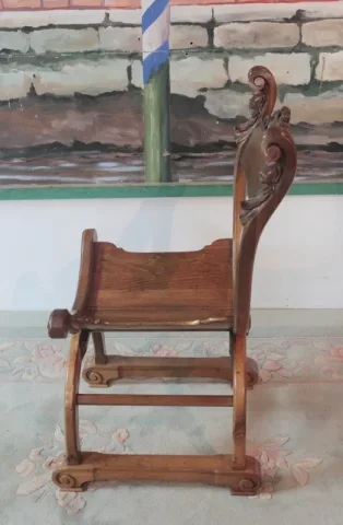 Fauteuil Curule en Noyer XIXeme