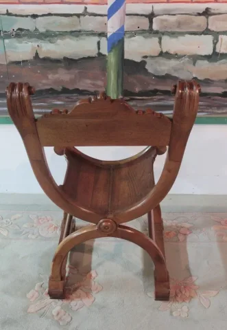 Fauteuil Curule en Noyer XIXeme