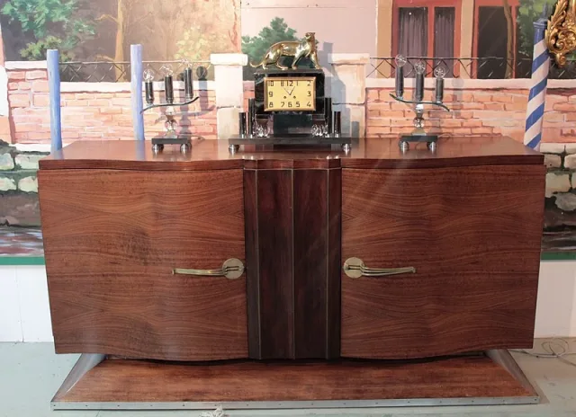 MANTLE GARNITURE