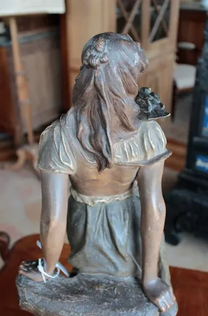 PLASTER STATUETTE