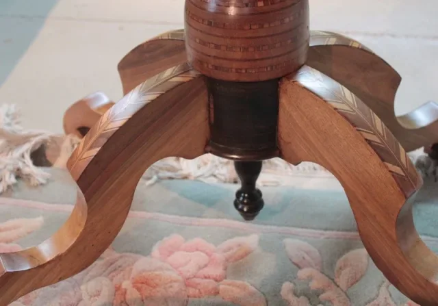 ENGLISH TABLE