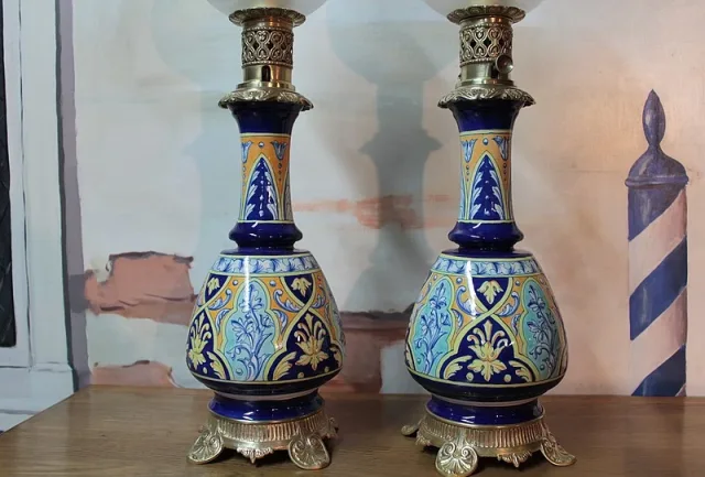 Lampes à Pétrole en Faïence XIXeme