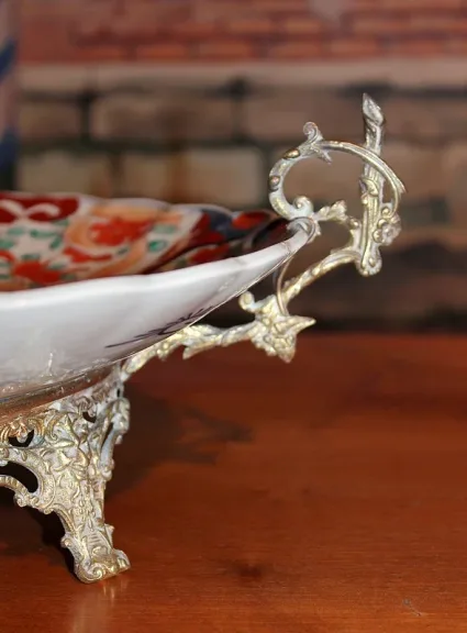 IMARI PORZELLAN DISH