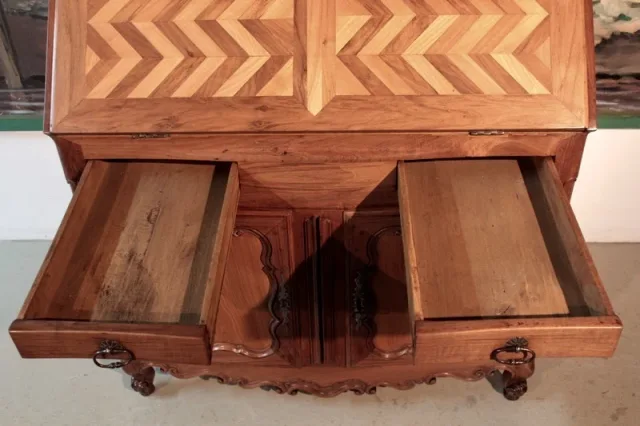 LOUIS XV PERIODE HELLING TOP BUREAU