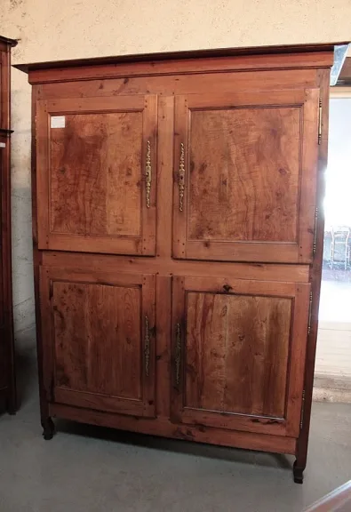 FRENCH CUPBOARD