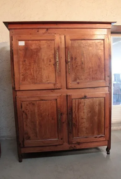 FRENCH CUPBOARD