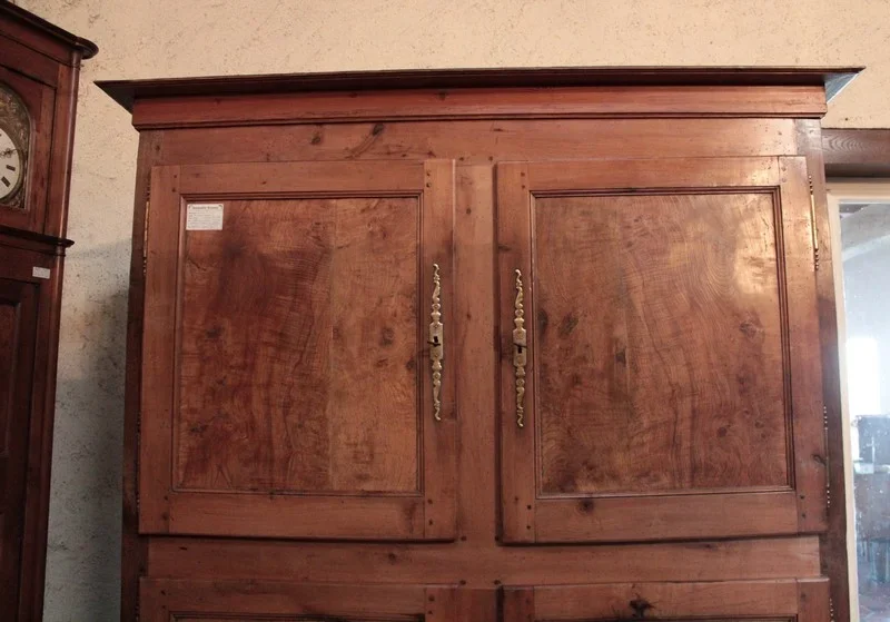 FRENCH CUPBOARD