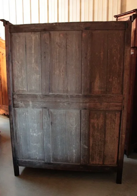 FRENCH CUPBOARD