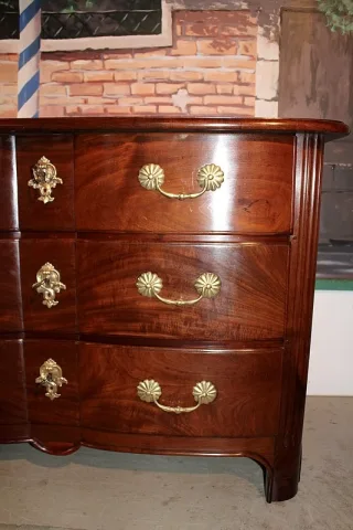 Commode Louis XIV en Acajou de Cuba XVIIIeme