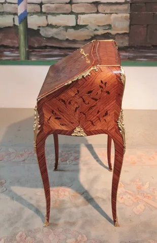 LOUIS XV STYLE LADY'S BÜRO