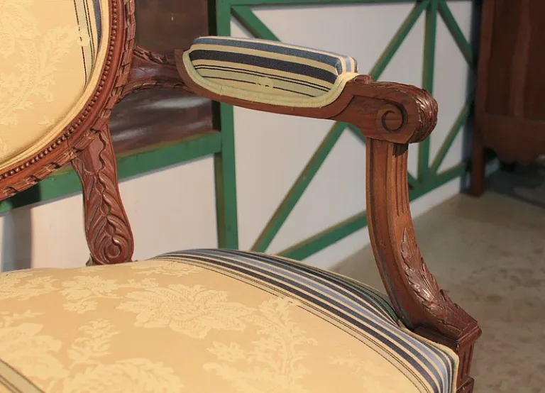 LOUIS XVI STIL WOHNZIMMER SUITE