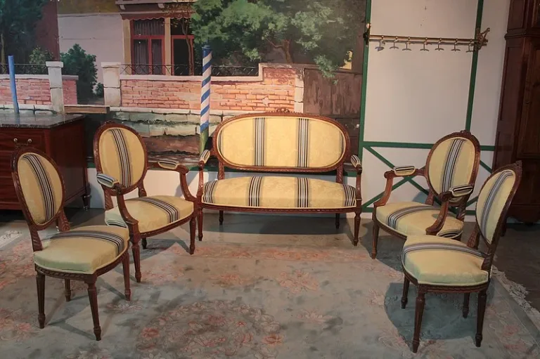 LOUIS XVI STIL WOHNZIMMER SUITE