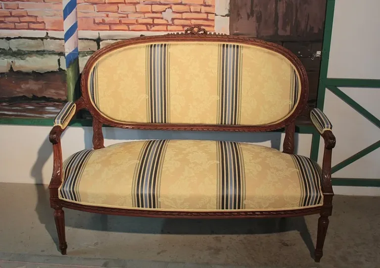 LOUIS XVI STIL WOHNZIMMER SUITE