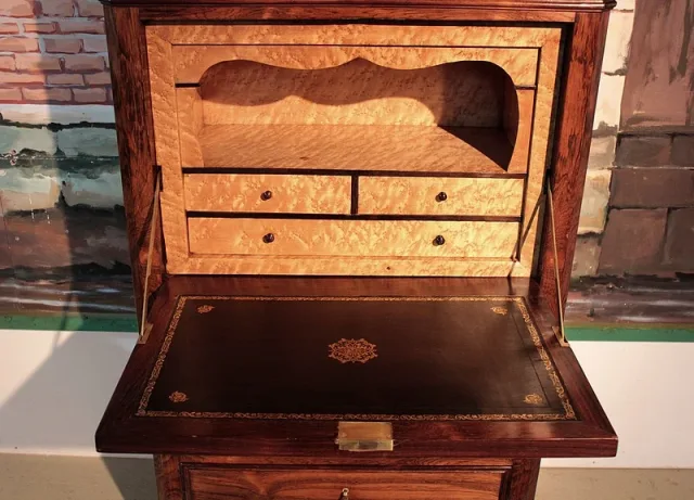 BUREAU