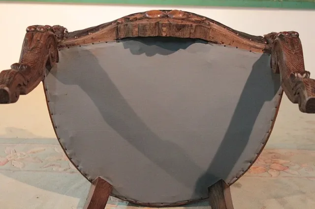 Fauteuil de Bureau style Renaissance en Chêne XIXe