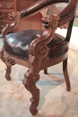 Fauteuil de Bureau style Renaissance en Chêne XIXe