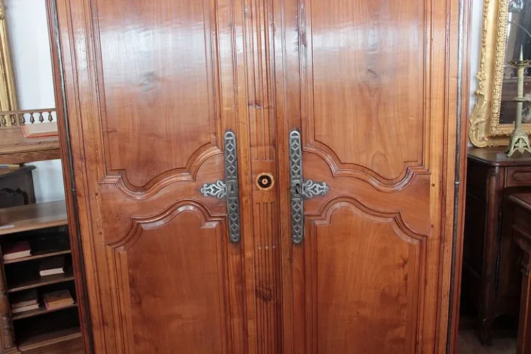 REGENCY PERIOD ARMOIRE