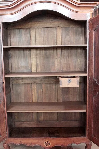 REGENCY PERIOD ARMOIRE