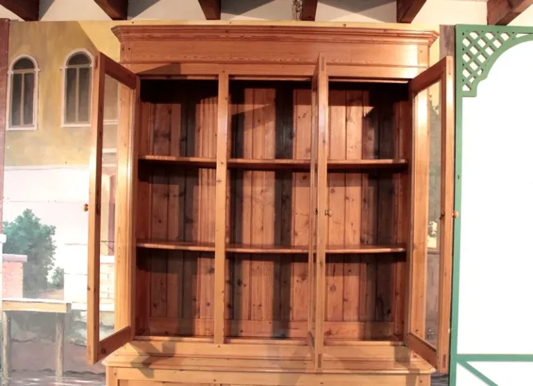 Deux-Corps Bibliothèque en Pichpin XXeme