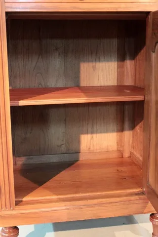 GABINETE DE ESTILO LOUIS XVI
