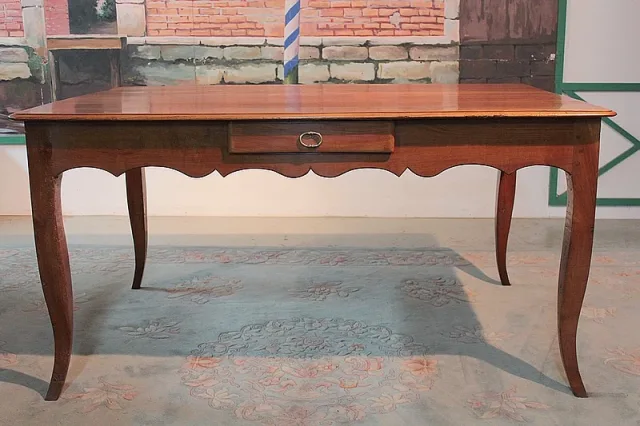 LOUIS XV STYLE TABLE