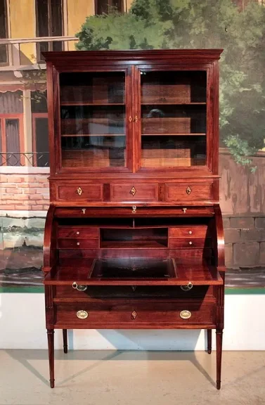 CYLINDER TOP DESK