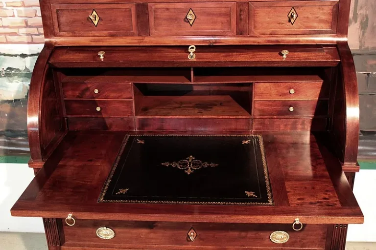 CYLINDER TOP DESK