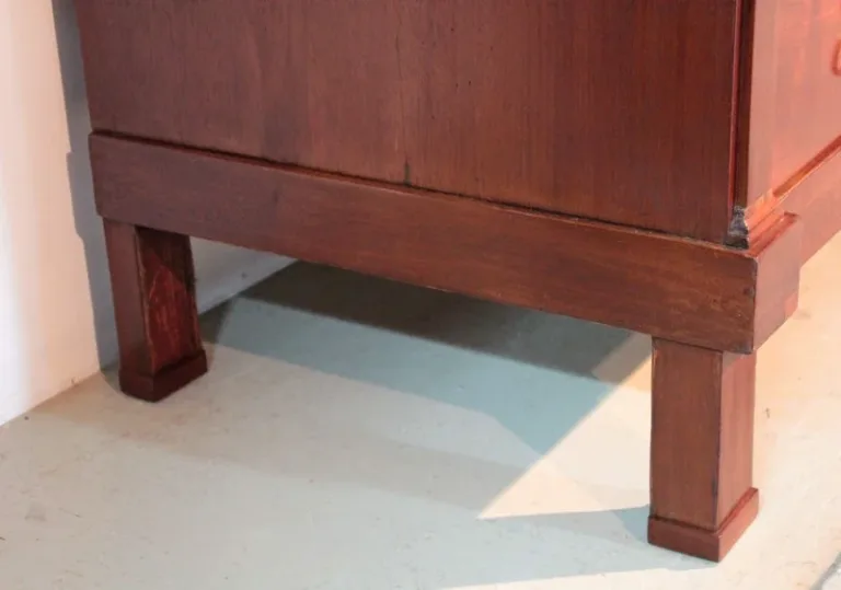 DIRECTOIRE STYLE CHEST OF DRAWERS