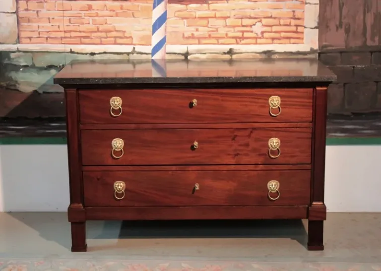 DIRECTOIRE STYLE CHEST OF DRAWERS