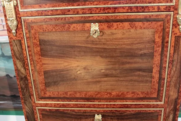 LOUIS XVI STIL SECRETAIRE